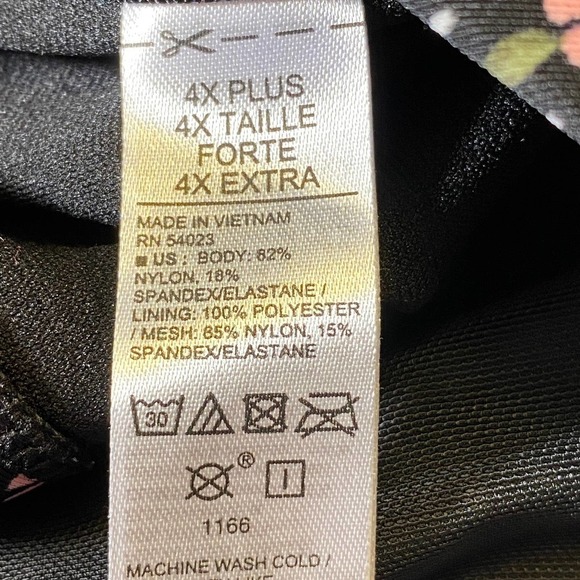 Old Navy Bikini Bottom Navy Floral Size 4X Plus - Picture 7 of 8